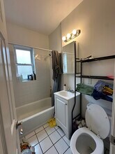 89 Saint Botolph St, Unit 211 in Boston, MA - Building Photo - Building Photo