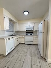 3318 E Sierra Madre Ave in Fresno, CA - Building Photo - Building Photo
