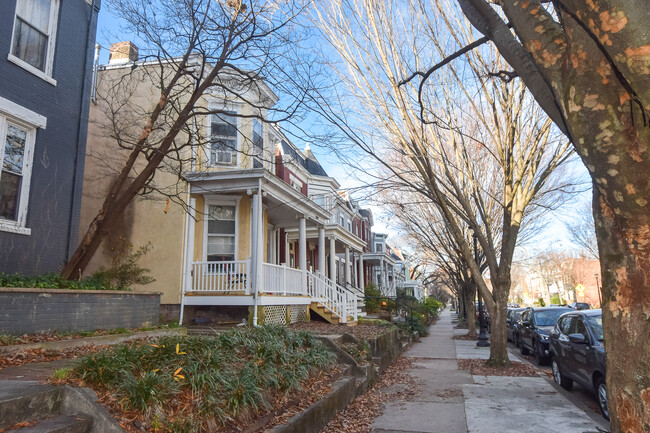 2009 Floyd Ave in Richmond, VA - Building Photo - Building Photo