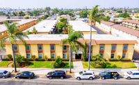 Parkway Plaza Apartments in Chula Vista, CA - Foto de edificio - Building Photo