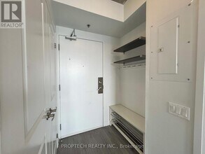 1900 Simcoe St N in Oshawa, ON - Building Photo - Building Photo