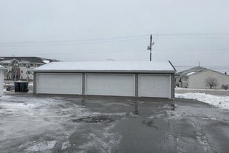 1017 21st St SE in Rochester, MN - Foto de edificio - Building Photo