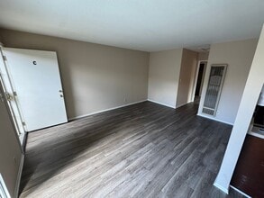 119 E Water St in Anaheim, CA - Building Photo - Building Photo