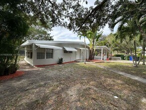 1790 NE 18th St in Fort Lauderdale, FL - Building Photo - Building Photo
