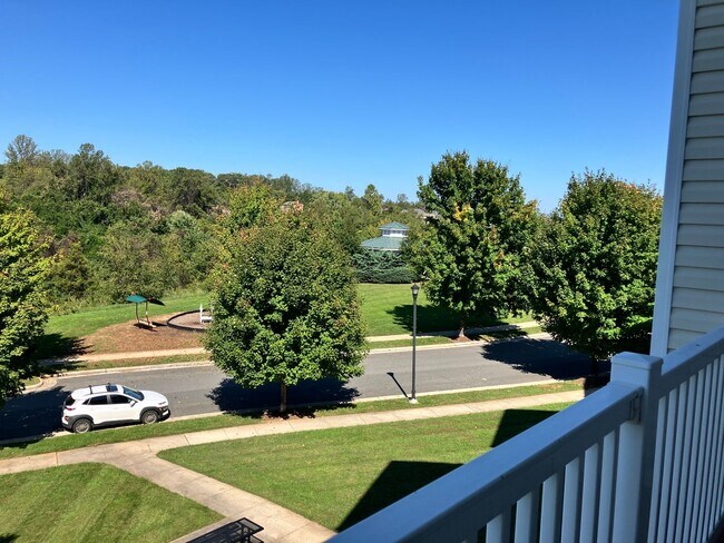 102 Capstone Dr in Lynchburg, VA - Building Photo - Building Photo