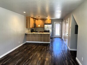 1492-1498 Rohnerville Rd in Fortuna, CA - Building Photo - Building Photo