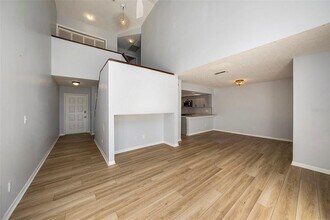 4008 Circlewood Ct in Tampa, FL - Building Photo - Building Photo