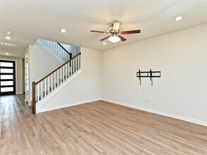 2432 Rosette Ln in Leander, TX - Building Photo - Building Photo
