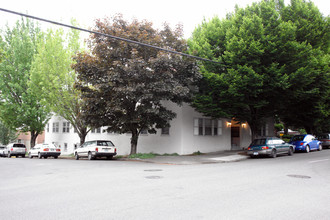 Mission Rose Apartments in Portland, OR - Building Photo - Building Photo