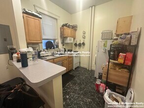 50 Queensberry St, Unit B in Boston, MA - Building Photo - Building Photo