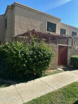 4056 W Mesquite Ln in Phoenix, AZ - Building Photo