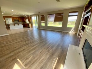 2130 Pamplona Ct in Escondido, CA - Building Photo - Building Photo