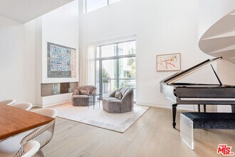 8600 Wilshire Blvd in Beverly Hills, CA - Building Photo - Building Photo