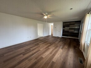 544 Coffee in Calvert City, KY - Building Photo - Building Photo