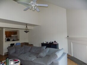 112 Willow Springs in New Milford, CT - Building Photo - Building Photo