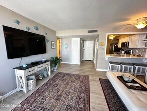 2800 N Atlantic Ave, Unit 407 in Daytona Beach, FL - Foto de edificio - Building Photo