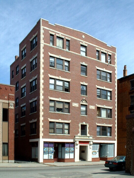 Sun Apartments in Worcester, MA - Building Photo