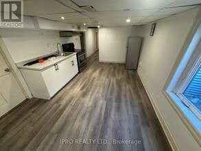 112 Brampton Rd in London, ON - Building Photo - Building Photo