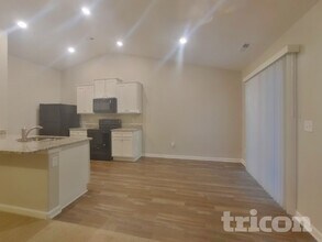 320 Waterstone Dr in Salisbury, NC - Building Photo - Building Photo