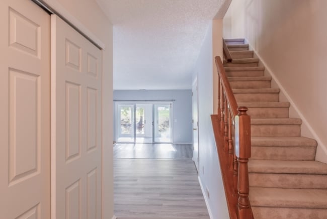 1101 Doolittle Dr in Bridgewater, NJ - Building Photo - Building Photo