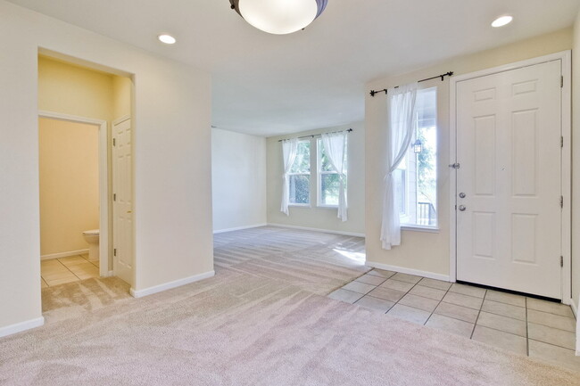 5132 N First St in San Jose, CA - Building Photo - Building Photo