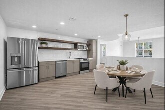 4515 Main St in Jupiter, FL - Building Photo - Building Photo