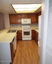 4730 W Northern Ave-Unit -2160 in Glendale, AZ - Foto de edificio - Building Photo