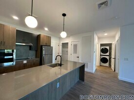 199 Gardner St in Boston, MA - Building Photo