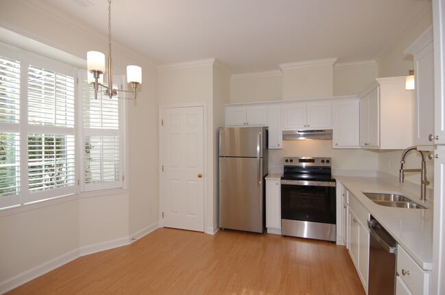 property at 1651 Village Glenn Dr