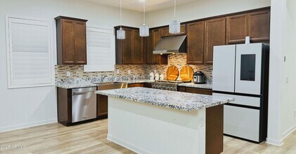 10045 E Talon Ave in Mesa, AZ - Building Photo - Building Photo