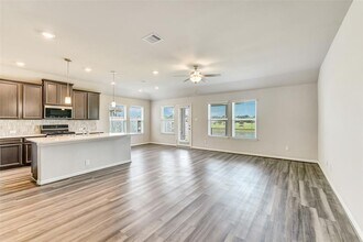 1210 Oak Barrel Run in Richmond, TX - Building Photo - Building Photo