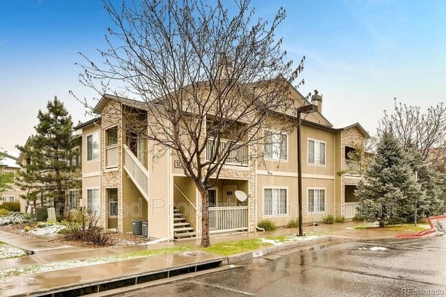 10165 E Carolina Pl in Denver, CO - Building Photo - Building Photo