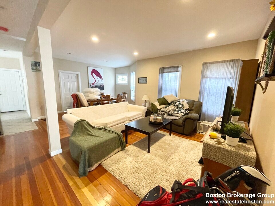 25 Sudan St in Boston, MA - Building Photo