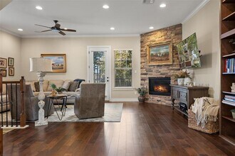 200 Adams St in Georgetown, TX - Building Photo - Building Photo
