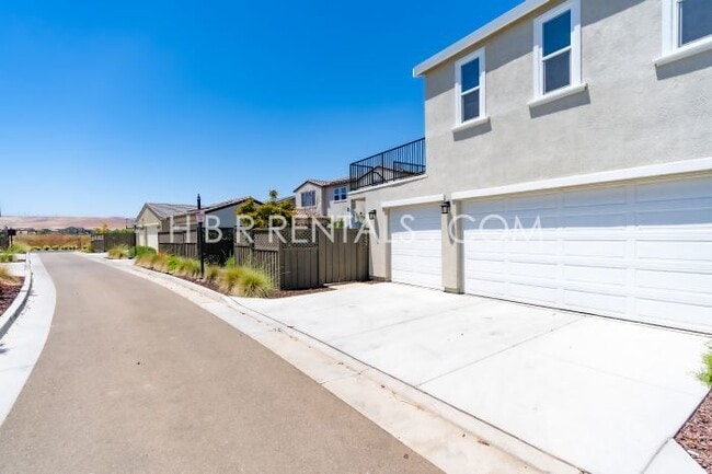 property at 2290 Ellis Town Dr