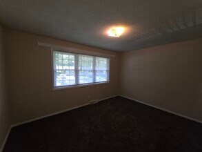 3113 Erskine Dr in Charlotte, NC - Foto de edificio - Building Photo