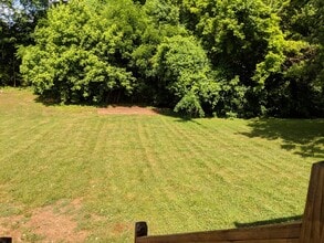 943 E Highland St in Jefferson City, TN - Building Photo - Building Photo