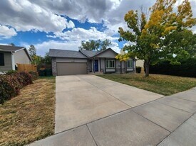 4745 Purcell Dr in Colorado Springs, CO - Building Photo