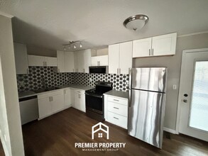 1733 2nd St NE in Center Point, AL - Building Photo - Building Photo