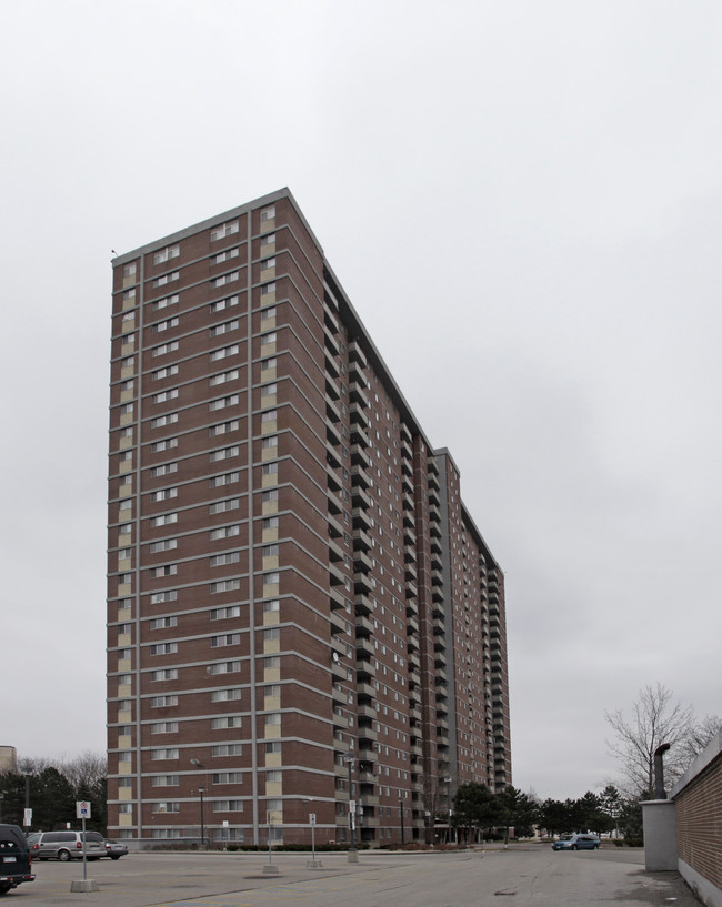 Finch Tobermory in Toronto, ON - Building Photo - Building Photo