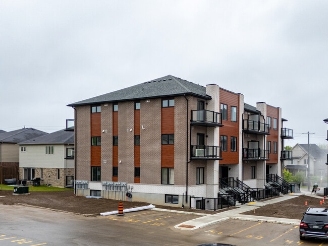 770 Robert Ferrie Dr