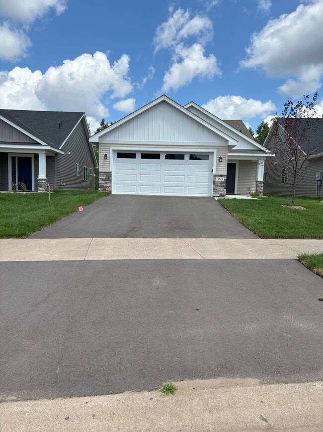 353 Karen Ln