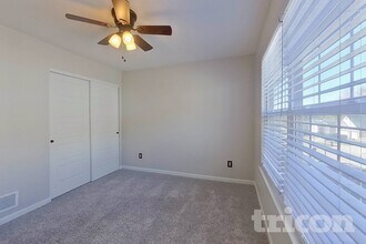 5128 Seckman Ridge Way in Imperial, MO - Foto de edificio - Building Photo