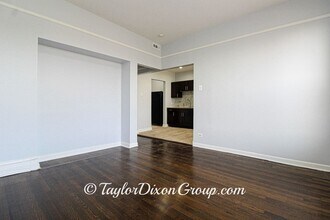 5409 S Indiana Ave in Chicago, IL - Building Photo - Building Photo