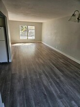 405 Barlow Ave in Sarasota, FL - Foto de edificio - Building Photo
