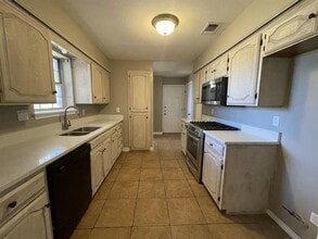 113 Deerwood Ln in Waxahachie, TX - Building Photo - Building Photo