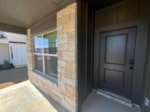 913 Switchgrass Dr in Killeen, TX - Building Photo - Building Photo