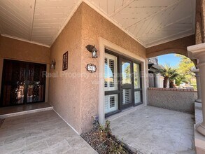 7513 N Vía Camello Del Sur in Scottsdale, AZ - Building Photo - Building Photo