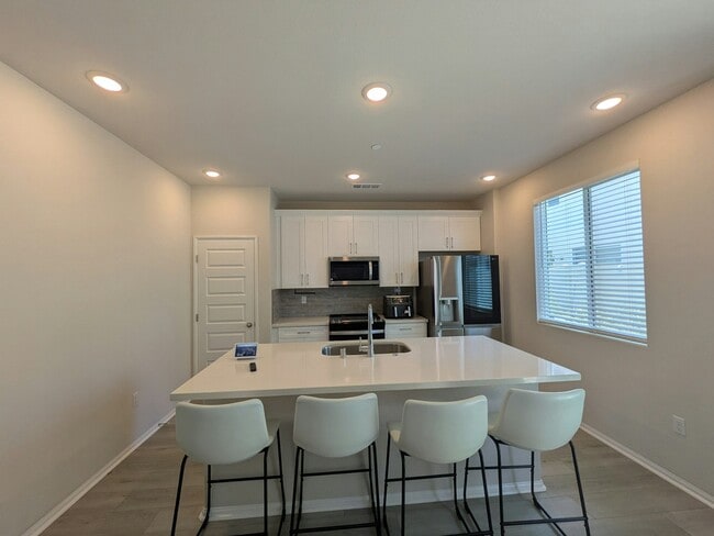 2035 Bergamot St in Redlands, CA - Building Photo - Building Photo