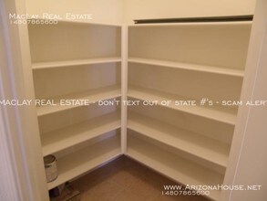 1225 N 36th St-Unit -#2119 in Phoenix, AZ - Foto de edificio - Building Photo